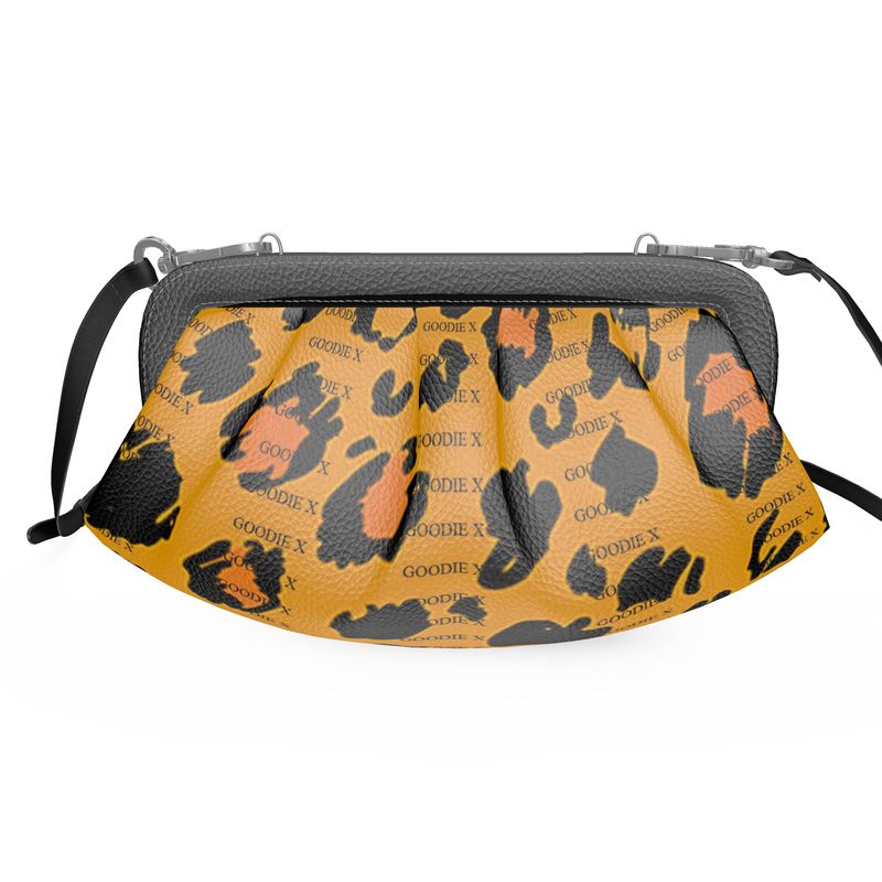 GOODIE X: Pleated Soft Frame Bag