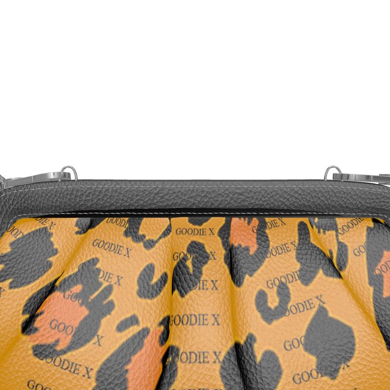 GOODIE X: Pleated Soft Frame Bag